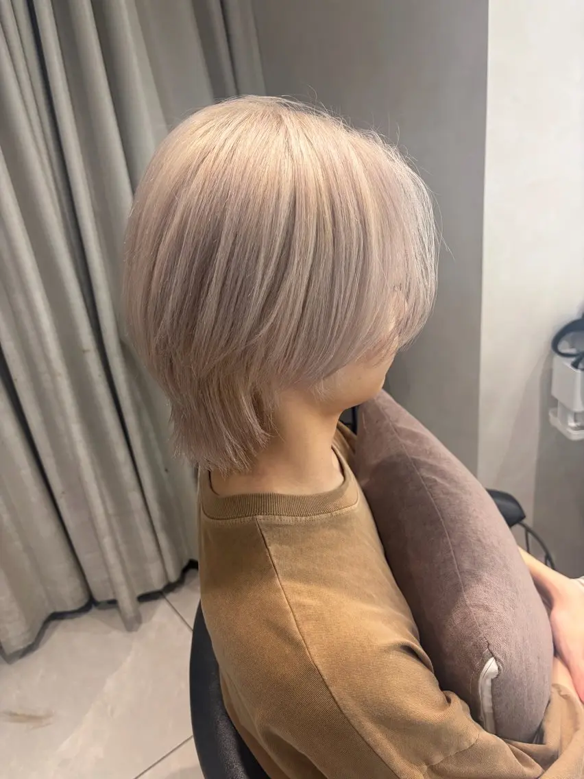 カラー メンズ カット ヘアカラー 韓国メンズ/トレンド 🇰🇷wakanaのヘアスタイル