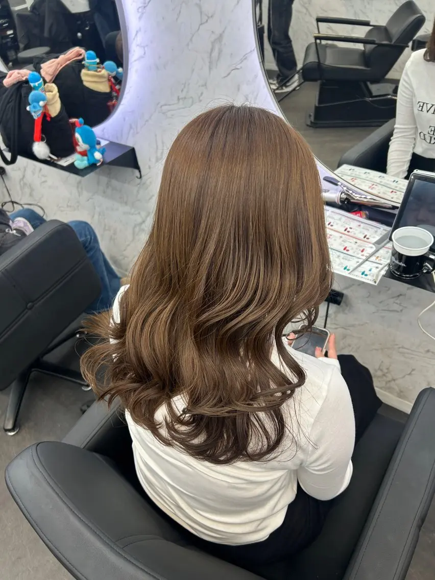 ロング カラー ブリーチ ダブルカラー ブリーチなしカラー ヘアカラー カット¥1100 ✂️MIUのヘアスタイル