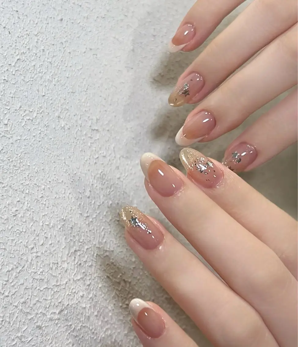 ネイル フットネイル フレンチネイル グラデーション 氷ネイル・うるうるネイル 韓国ネイル ハンドネイル Mixx Nail_ Studioのネイルデザイン