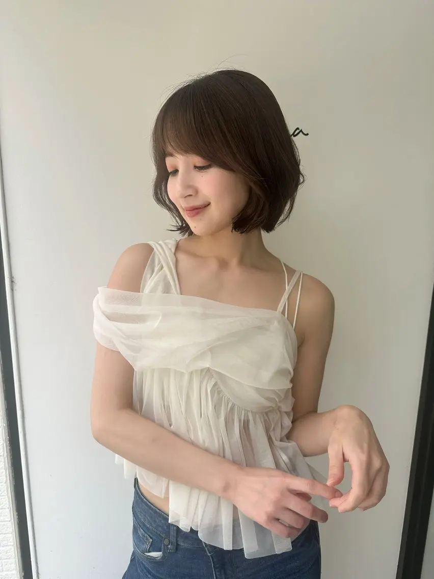 ミディアム ボブ 韓国風ヘア 鎌倉 彩のヘアスタイル