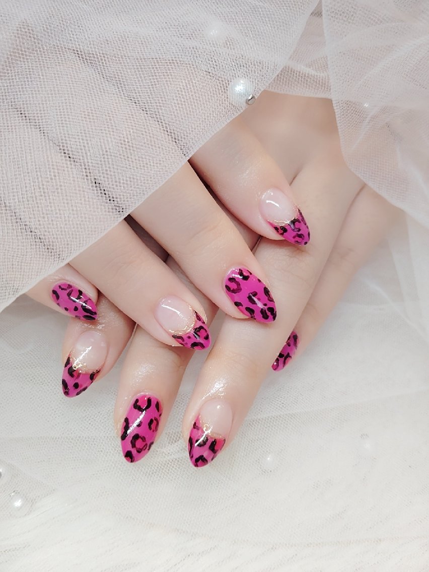 ネイル ハンドネイル NailSalon LEAFのネイルデザイン