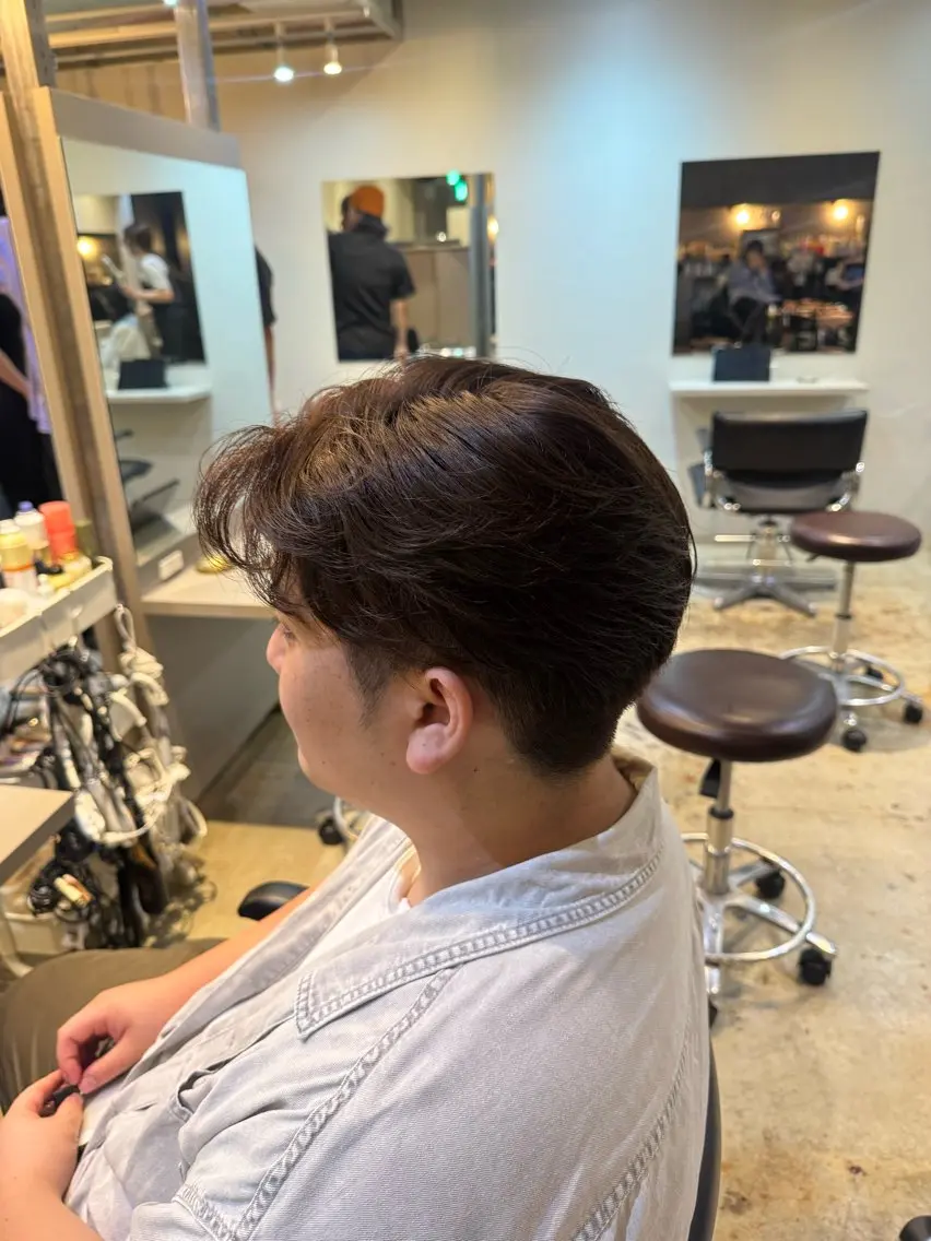 カラー ヘアカラー 櫻木 志穏のヘアスタイル