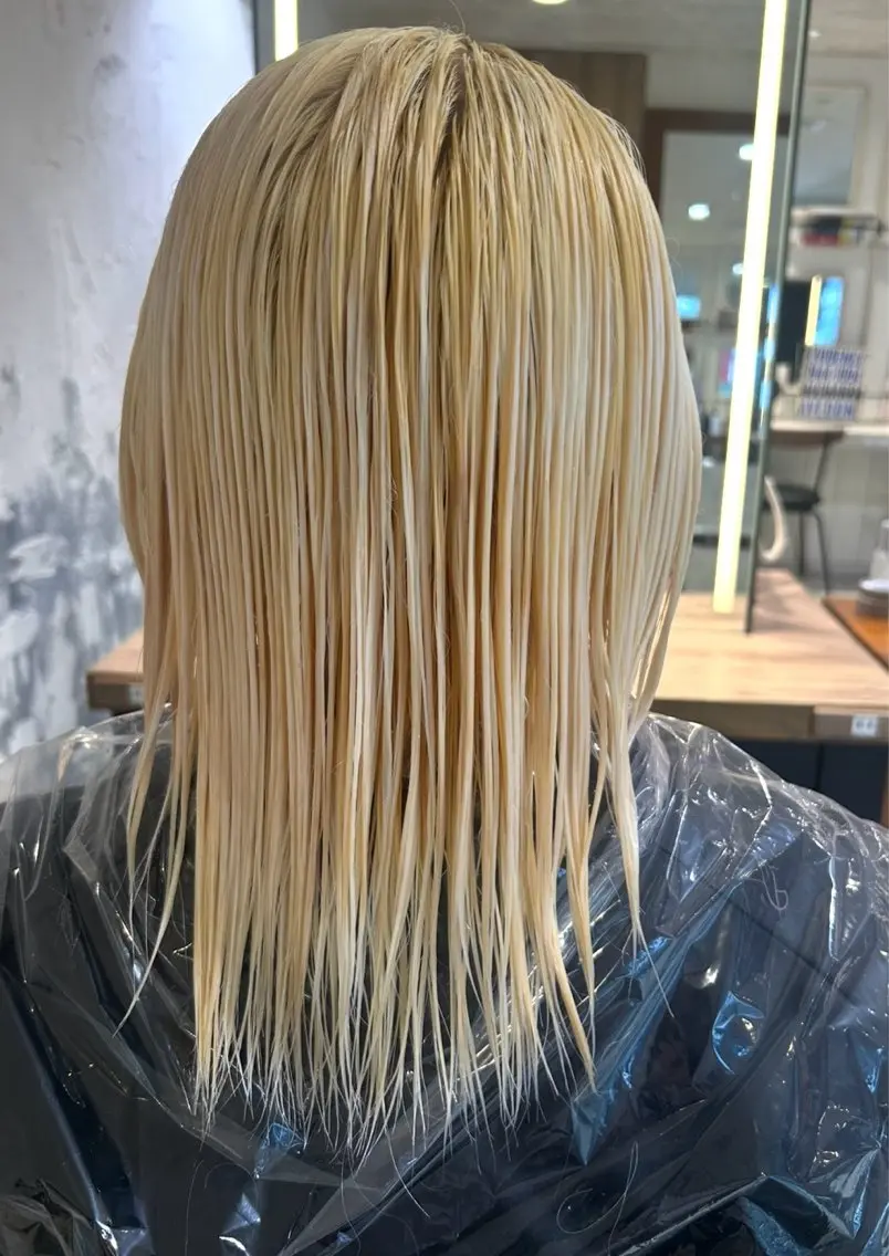 カラー ヘアカラー momona english okのヘアスタイル