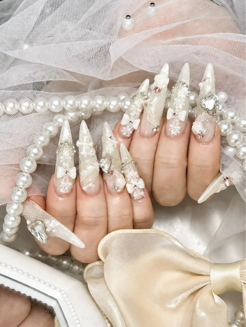 パーマ ねね🎀 Melia nailのネイルデザイン