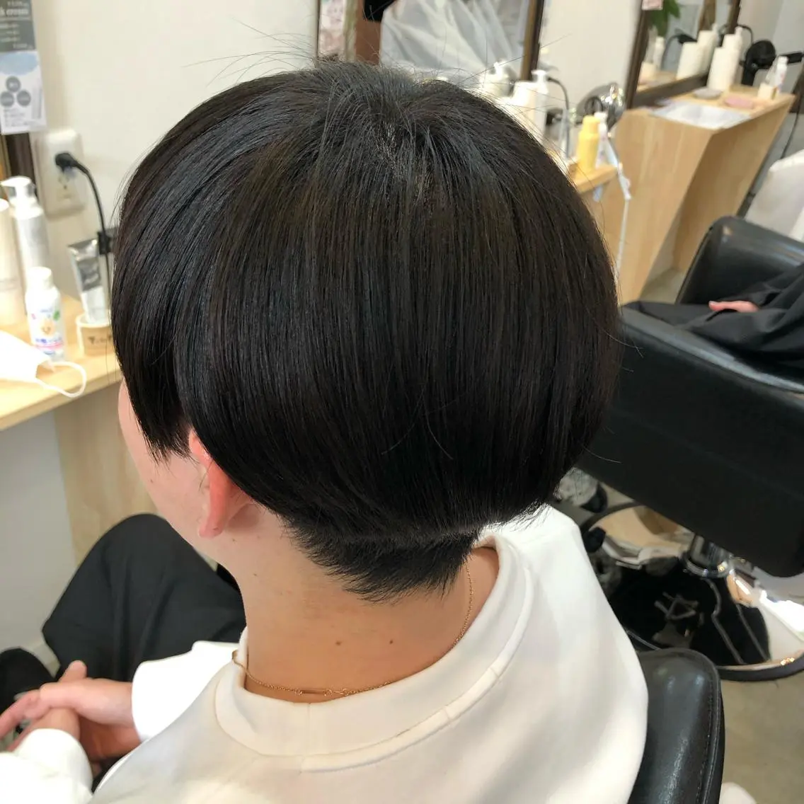 ショート トリートメント 酸性ストレート 縮毛矯正 山口 晃也のヘアスタイル