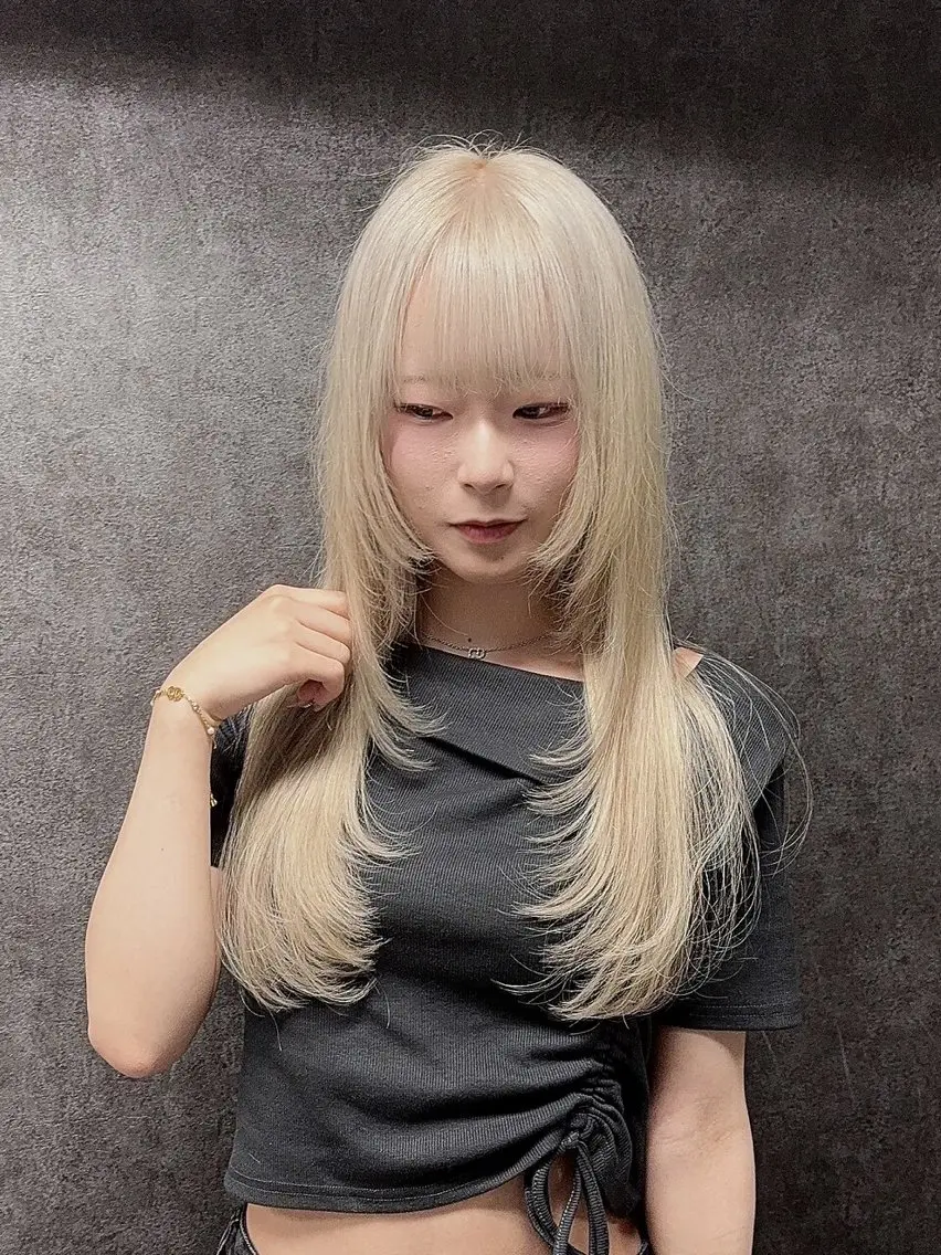 お外し➕カット➕ダブルカラーの写真