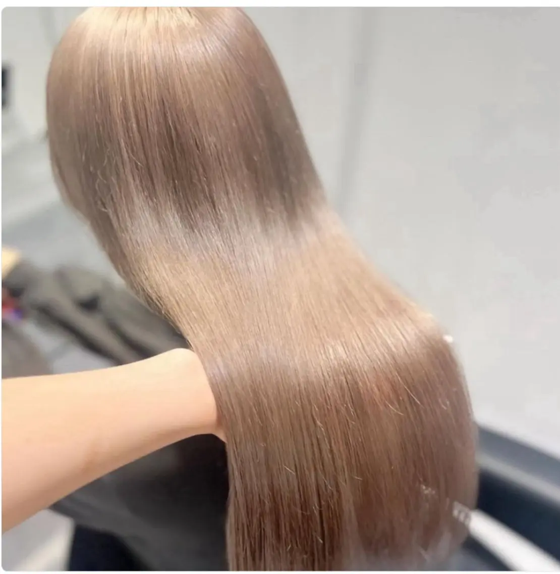 ロング カラー 🫧うる艶トレンド 🫧透明感カラーのヘアスタイル