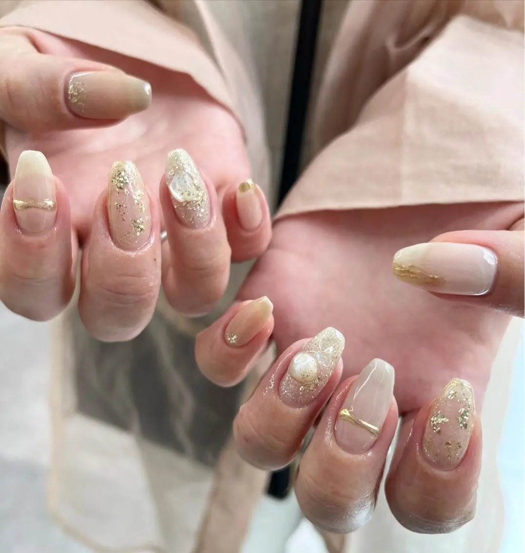 ネイル ゴールド nail* runa🌻のネイルデザイン