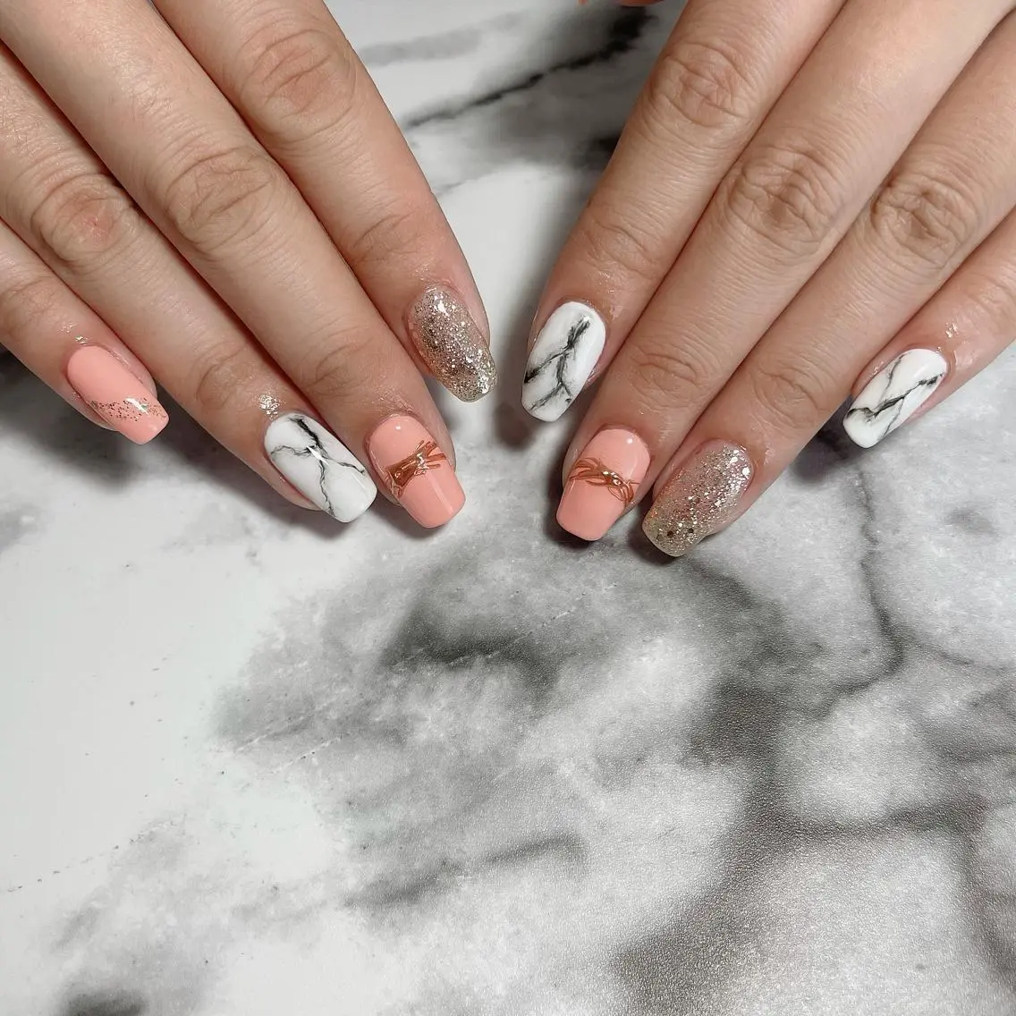 ネイル 大理石ネイル(マーブル) ニュアンスネイル ハンドネイル Kayo 💅のネイルデザイン