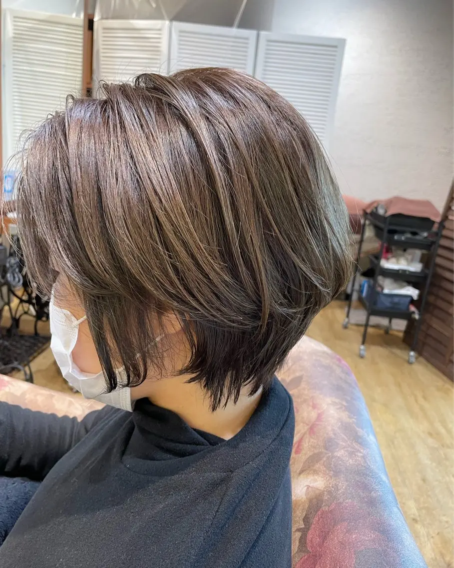ショート カット ヘアカラー Attirer Kaiのヘアスタイル