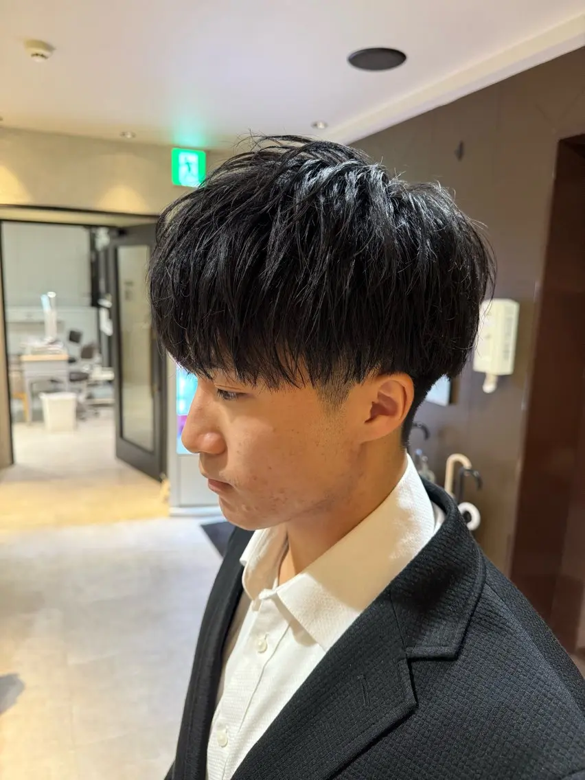 メンズ マッシュ メンズパーマ カット メンズパーマ特化/ シャドウ/波巻/陸翔のヘアスタイル
