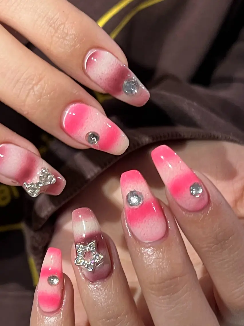 ネイル ハンドネイル Hata nail 🎀個性派ニュアンスのネイルデザイン