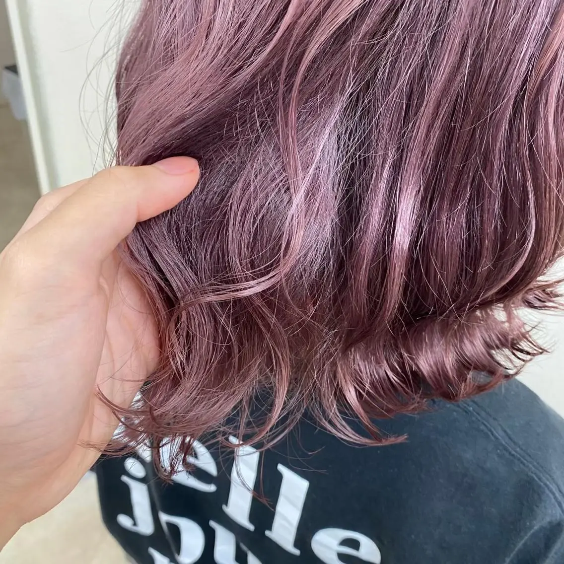 セミロング ヘアアレンジ メンズ ピンクラベンダー 🫧ハイトーン🫧 ベージュ🫧徹哉のヘアスタイル