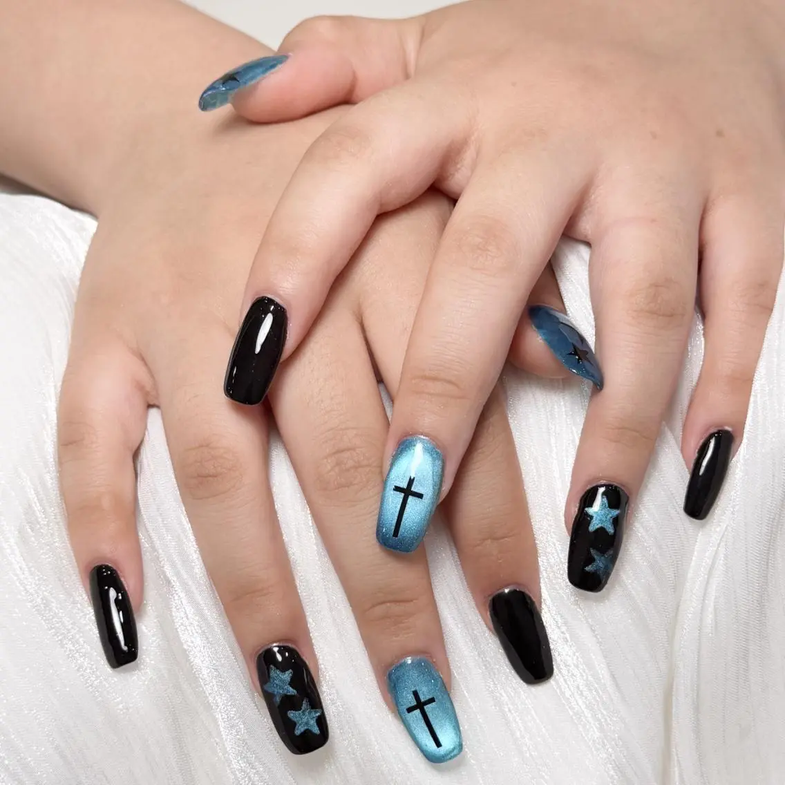 ネイル マグネットネイル ハンドネイル 美桜 高円寺Nailのネイルデザイン