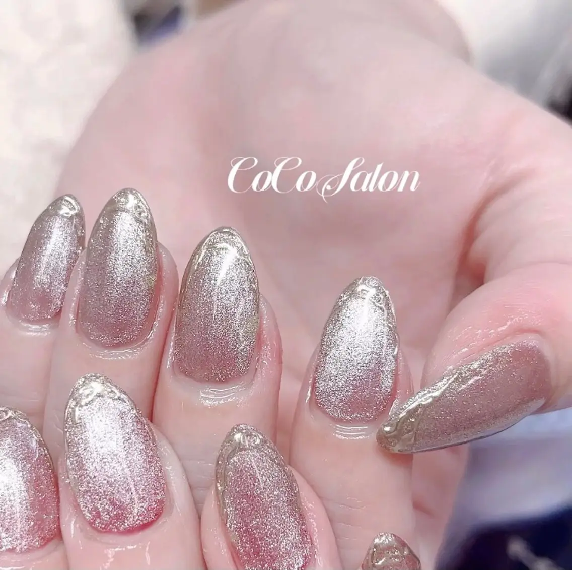 ネイル ジェルネイル キラキラネイル マグネットネイル ニュアンスネイル シルバー CoCo Salon ネイル/睫毛/脱毛のネイルデザイン