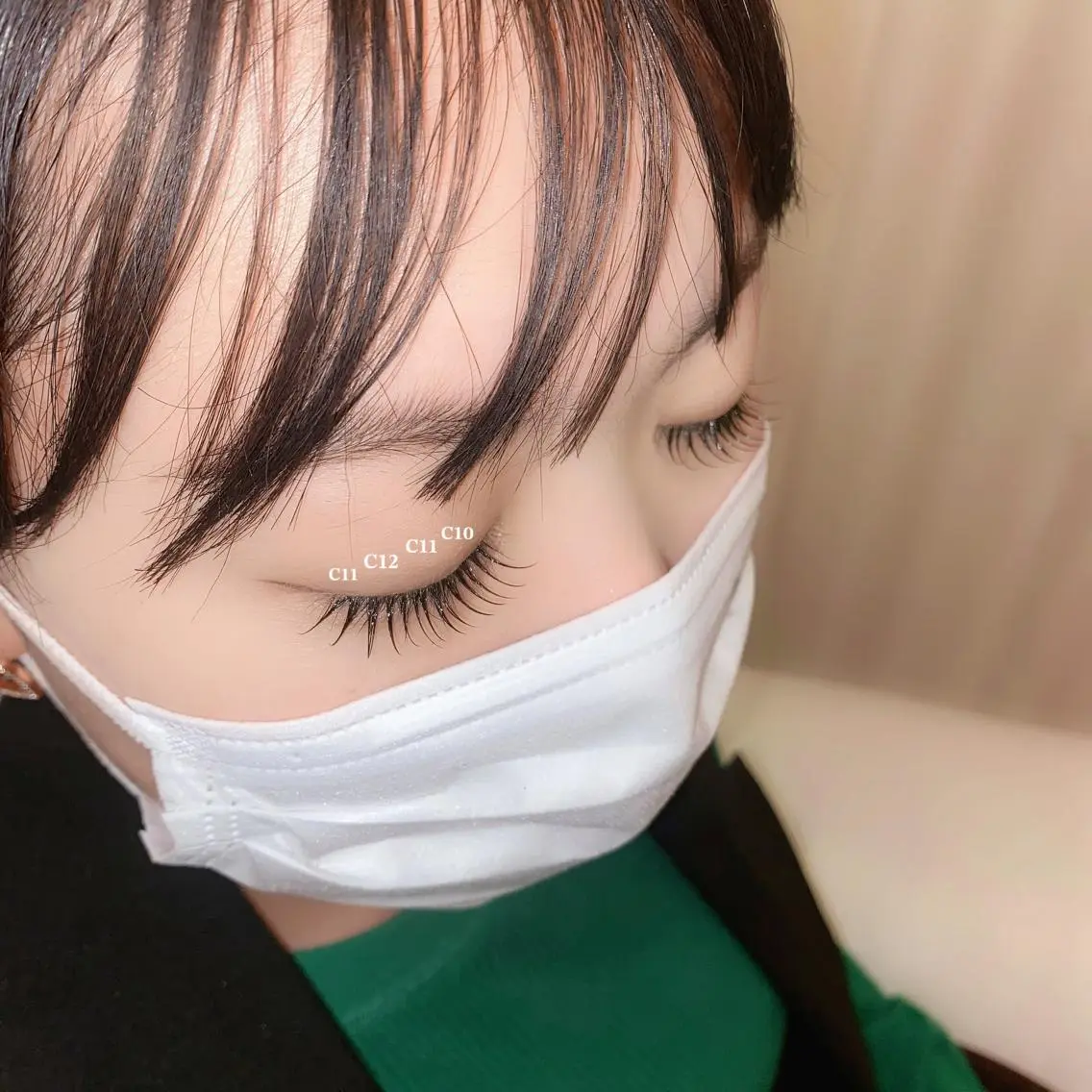 マツエク・マツパ 束感まつ毛 フラットラッシュ 韓国風マツエク パリジェンヌラッシュリフト ボリュームラッシュ 肌に馴染むハイトーン /ミルクティーカラーのヘアスタイル