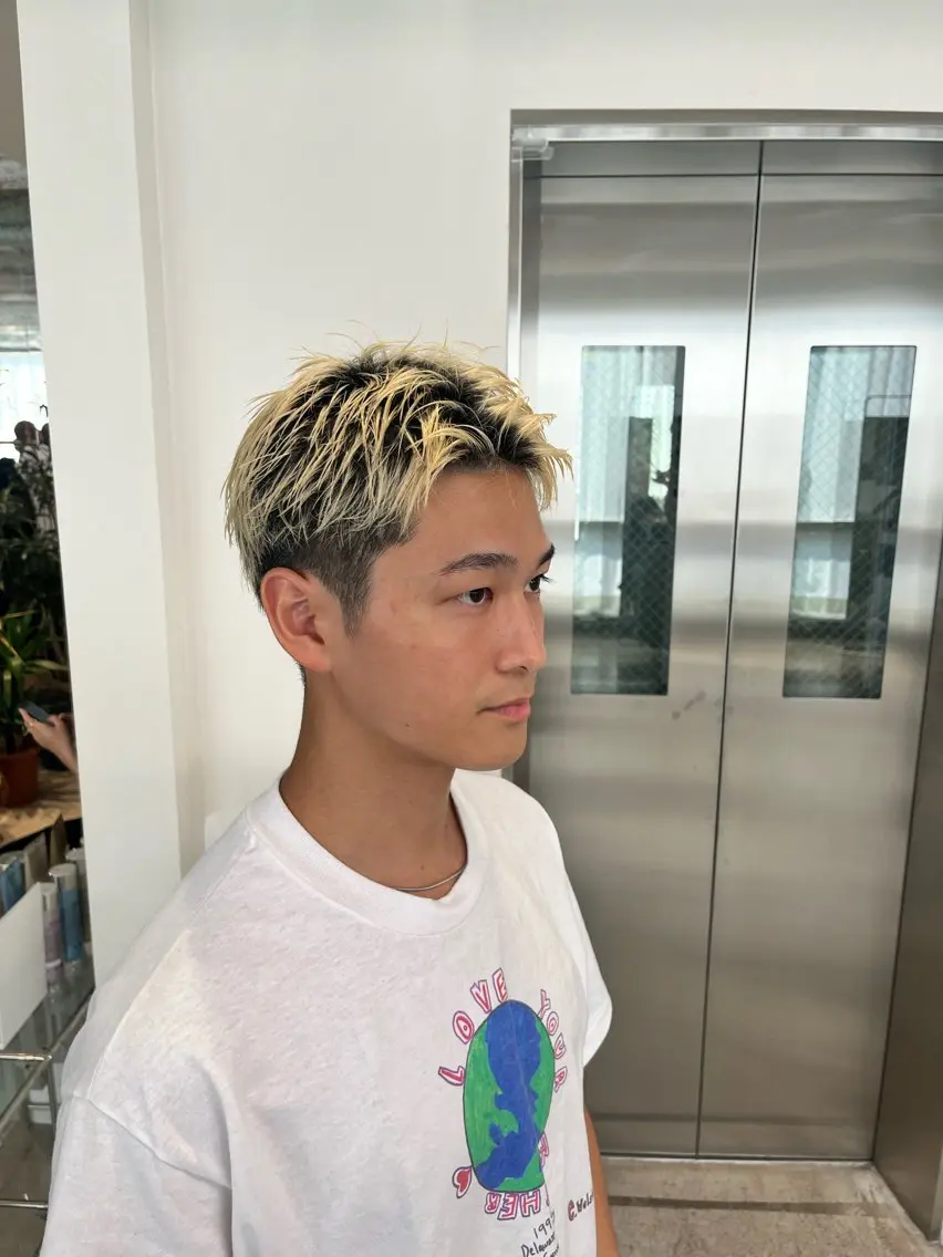 ショート カラー メンズ スパイキーショート ショートヘア カット 宇佐美佳／美髪 ストレート/縮毛矯正のヘアスタイル