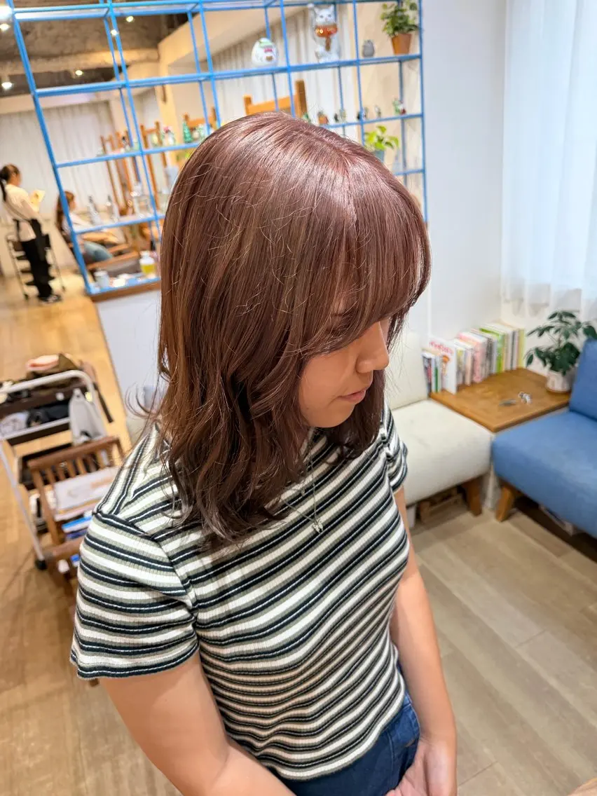 ミディアム カラー カット ヘアカラー RENA｜透明感 カラー×癒しスパのヘアスタイル