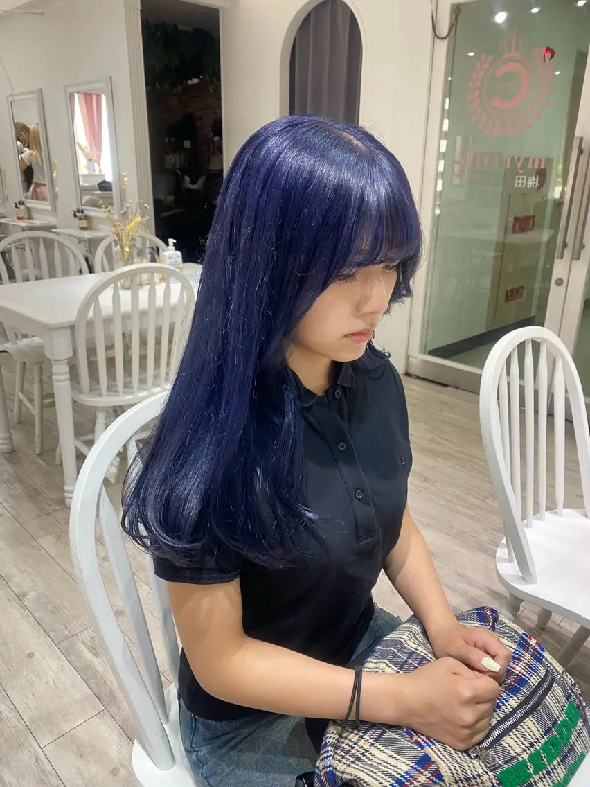 セミロング カラー ヘアアレンジ ラベンダーカラー ヘアカラー トリートメント ベージュカラー /aibiのヘアスタイル