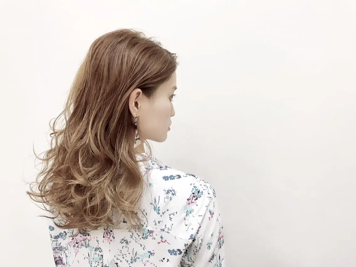ロング カラー アディクシーカラー 透明感カラー ネイビーカラー カット パーマ トリートメント 伊勢崎/nap hair 栗原大輔のヘアスタイル