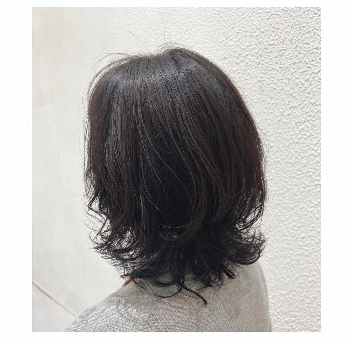 ミディアム パーマ ママ美容師⭐️ シモダイラ ヒデミのヘアスタイル