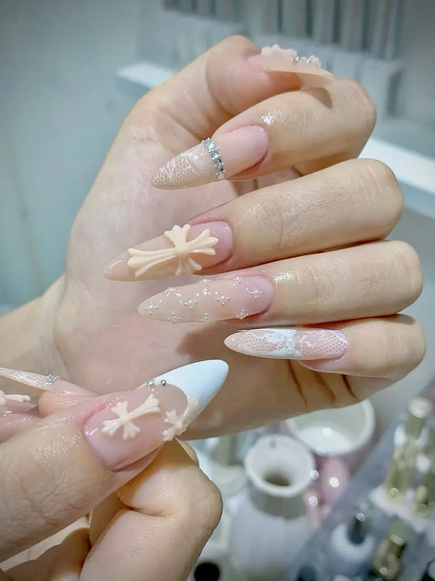 ネイル ジェルネイル 韓国ネイル 持ち込み シンプルネイル ワンホンネイル ハンドネイル 🎀Aura. Yurachanのネイルデザイン