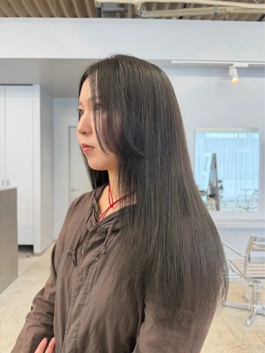 ロング カラー CEJA / mayuのヘアスタイル