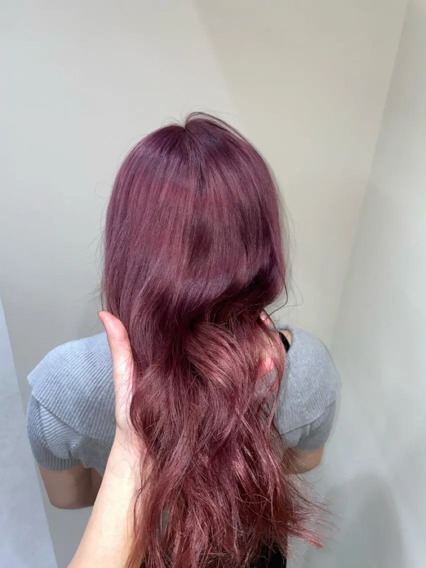 ロング カラー ヘアカラー JURI /HUIのヘアスタイル