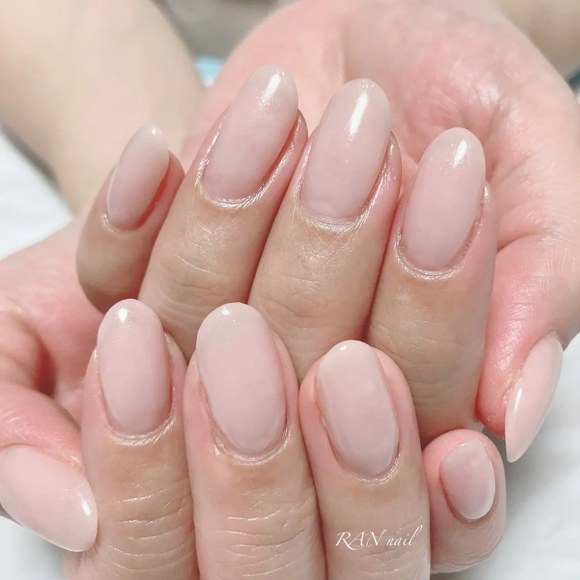 ネイル ラメ(グリッター) ワンカラーネイル ピンク シンプルネイル 冬ネイル ハンドネイル フットネイル RAN nailのネイルデザイン