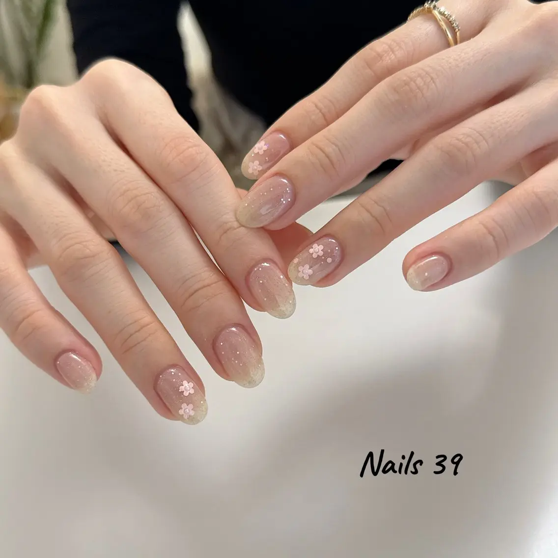 ネイル Nails 39のネイルデザイン