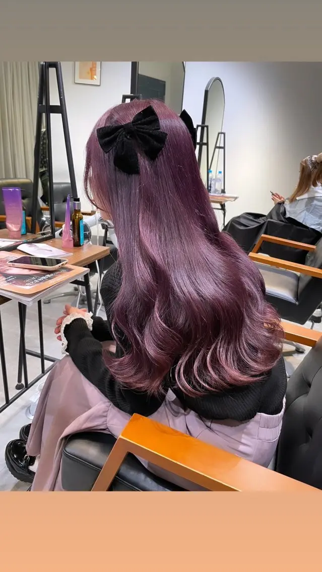 ロング カラー ブリーチ グレージュ ラベンダーカラー ラベンダーグレージュ ラベンダーグレー ‎Lby home 🪽mikuのヘアスタイル