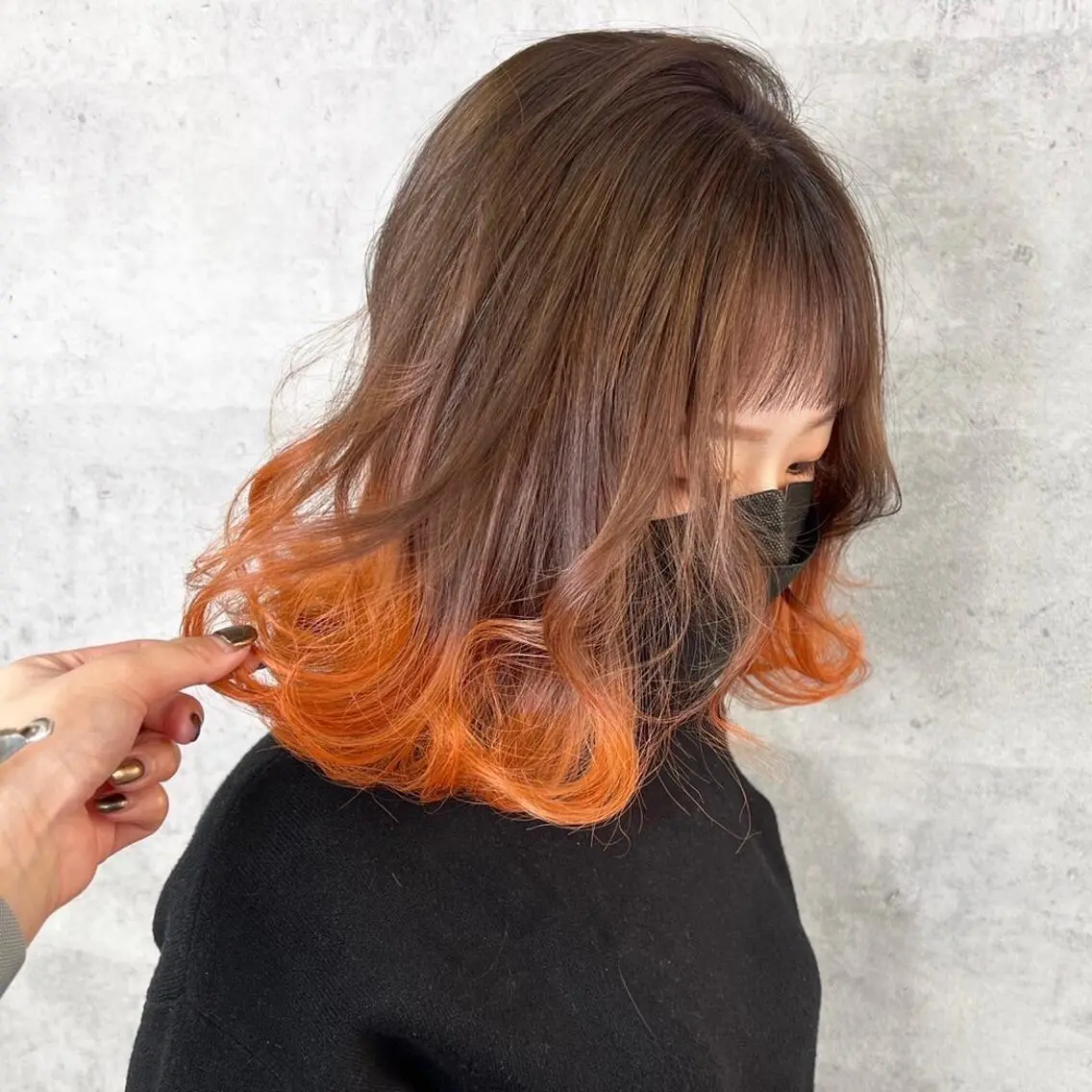 ミディアム カラー シールエクステ ハイトーンカラー エクステ ヘアカラー トリートメント シールエクステ特化 ハイトーン、NANAのヘアスタイル