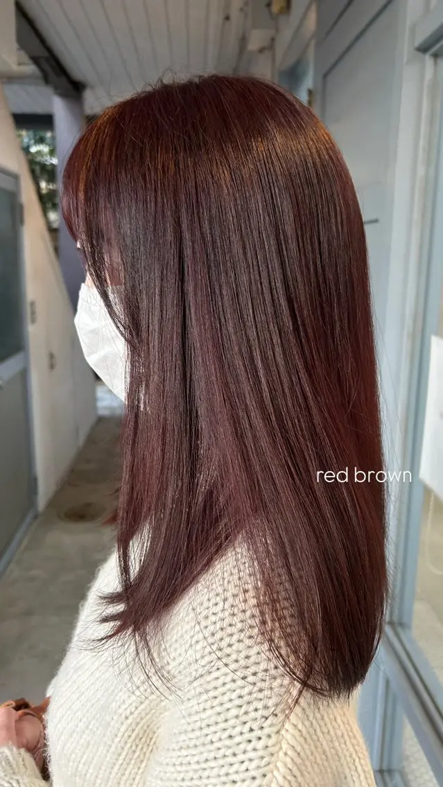 ロング レッドブラウン 髪質改善 韓国風ヘア ヘアカラー 本澤 朋香のヘアスタイル