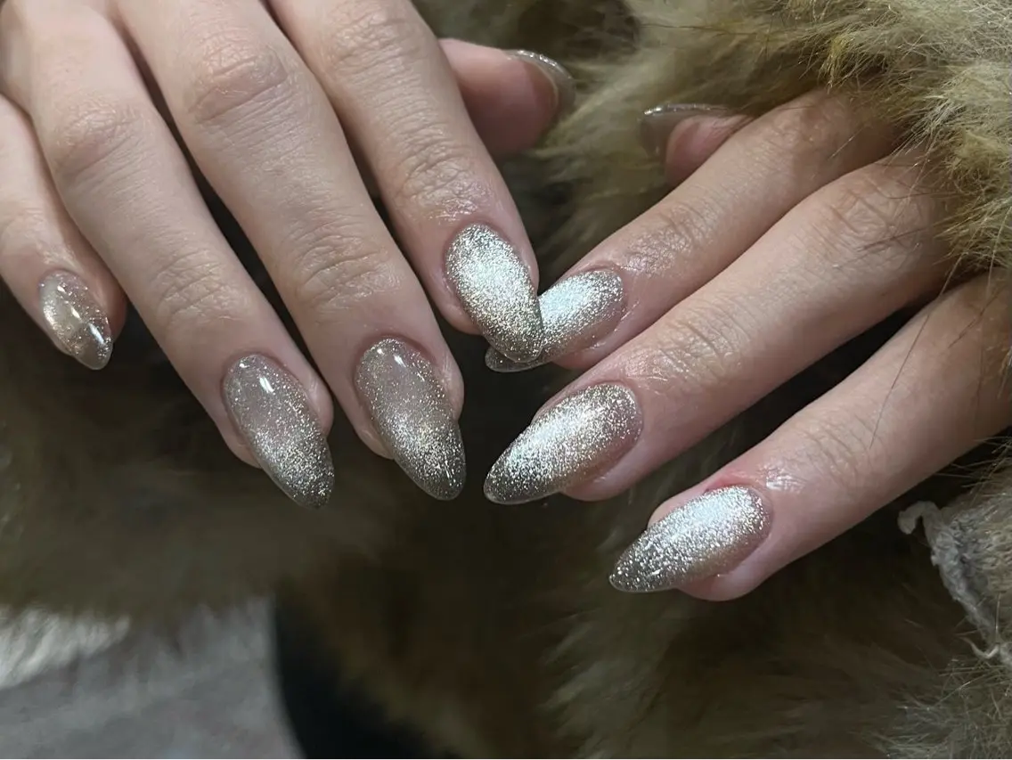 ハンド💅長さだし10本+マグネットネイル✨️オフあり(初回ジェルオフ無料)の写真