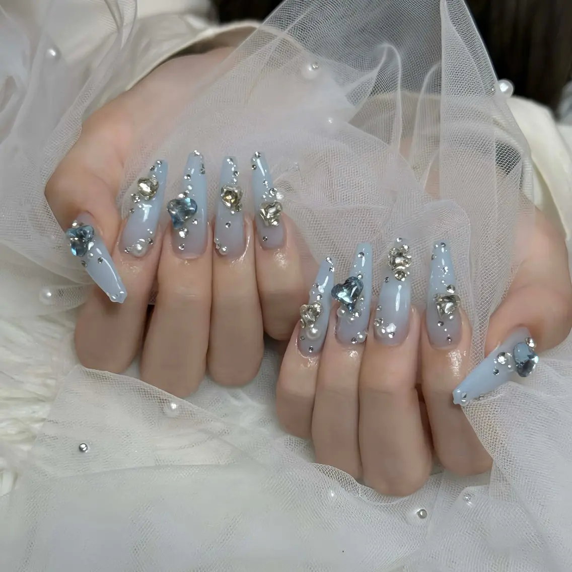 ネイル オーロラネイル ボルドー ブラウン 氷ネイル・うるうるネイル キラキラネイル Julli NailStudioのネイルデザイン
