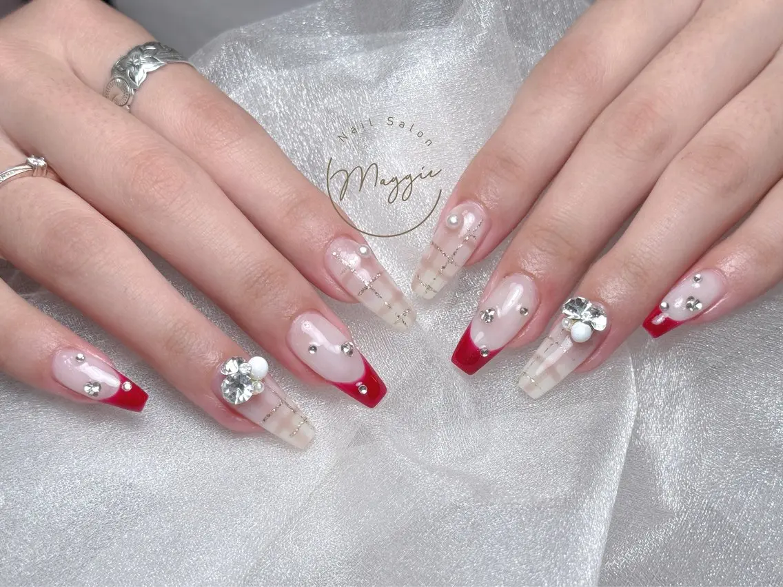ネイル Maggie Nail🦩のネイルデザイン