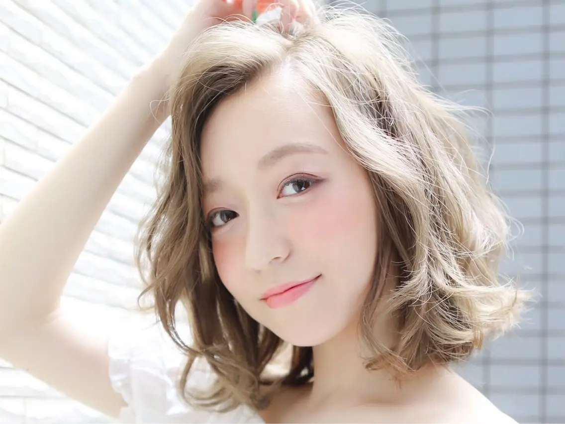 ミディアム カラー 髪質改善カラー🫧& レイヤー🕊古川のヘアスタイル
