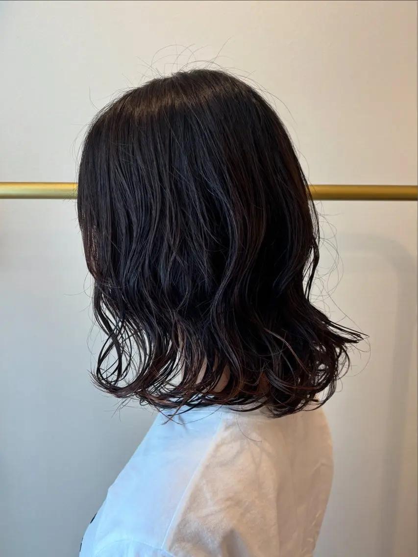ミディアム パーマ ミディアムパーマ カット パーマ シンバヒナノ/パーマ レイヤー/髪質改善のヘアスタイル