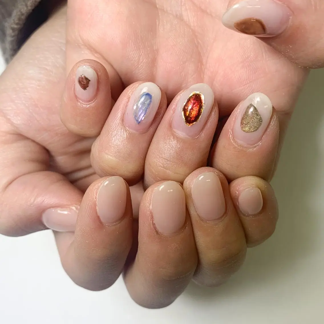 ネイル ハンドネイル FIORITURA aiのネイルデザイン