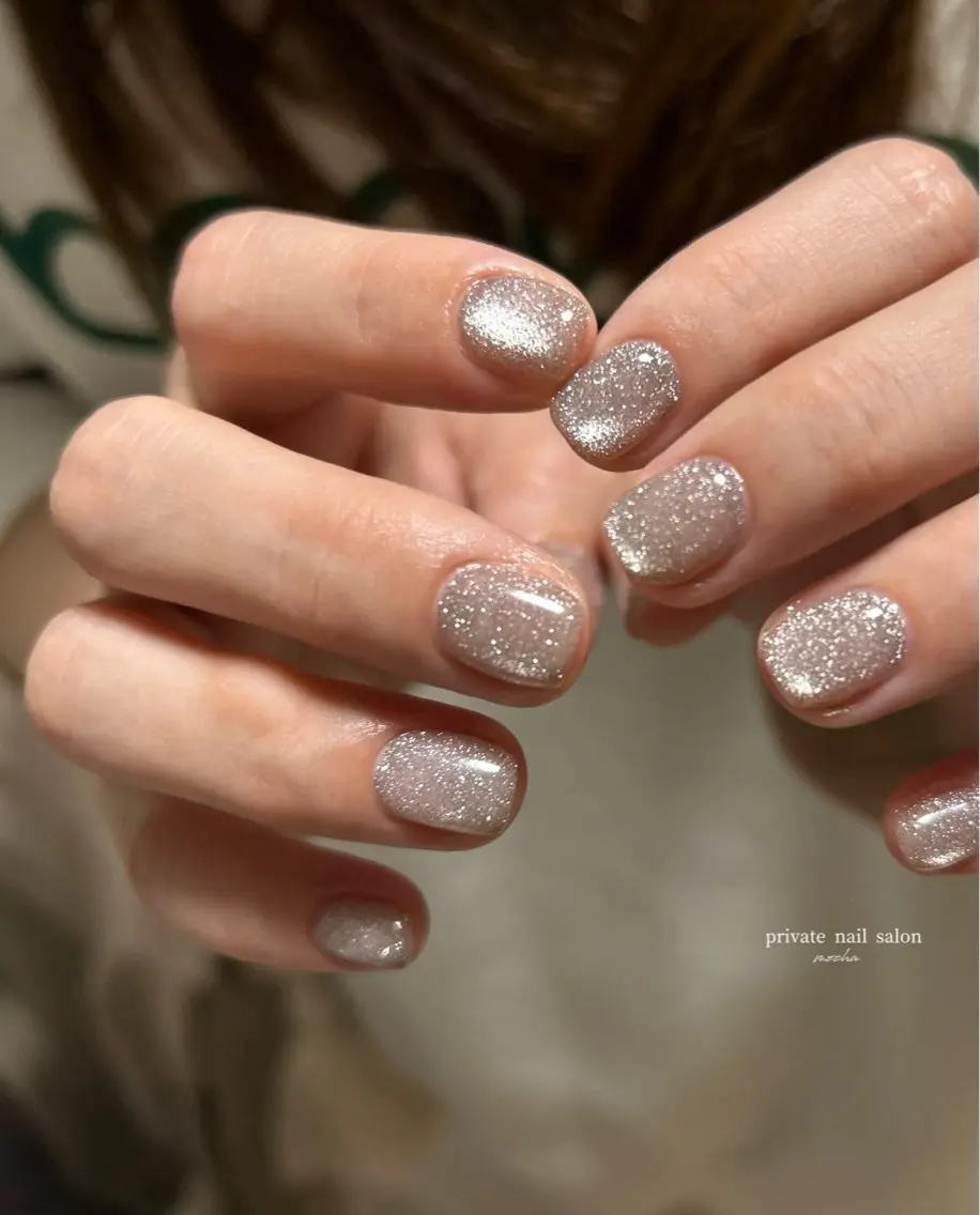 ネイル カジュアル フレンチネイル マグネットネイル ミラーネイル ニュアンスネイル ハンドネイル mocha nailのネイルデザイン