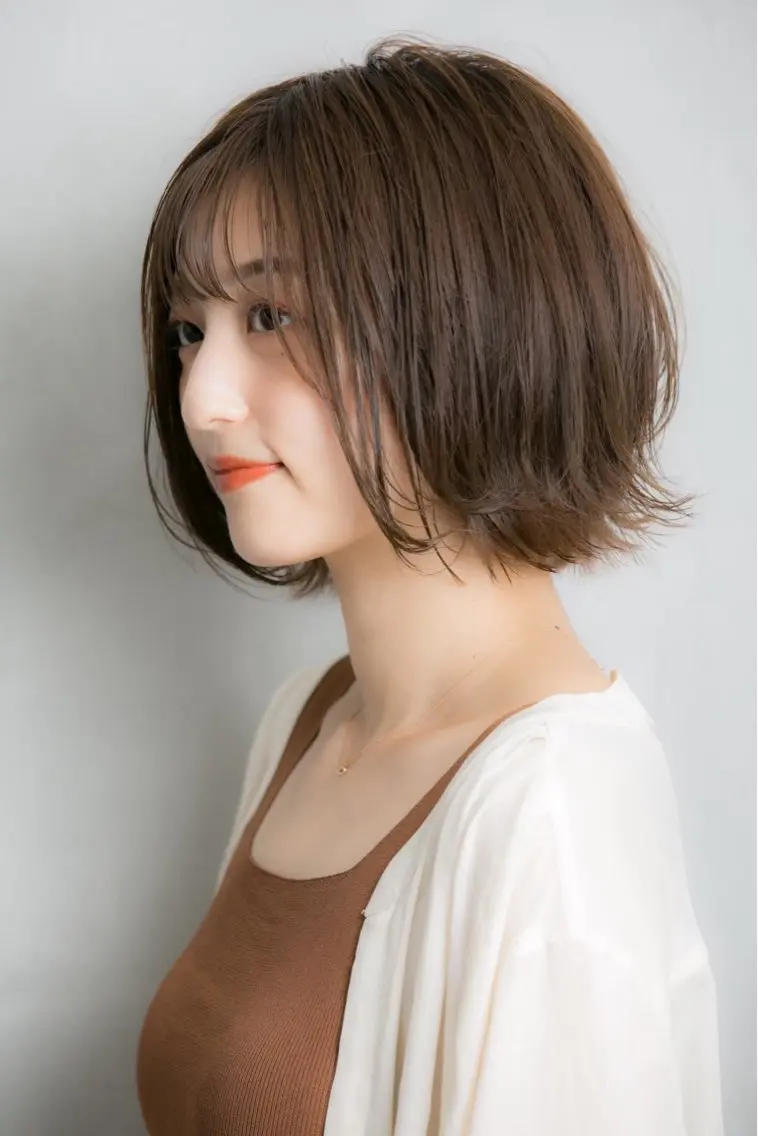 ショート カラー 透明感カラー ボブ 外ハネヘア 平日オススメ✨ コスパ&タイパ✨山下のヘアスタイル