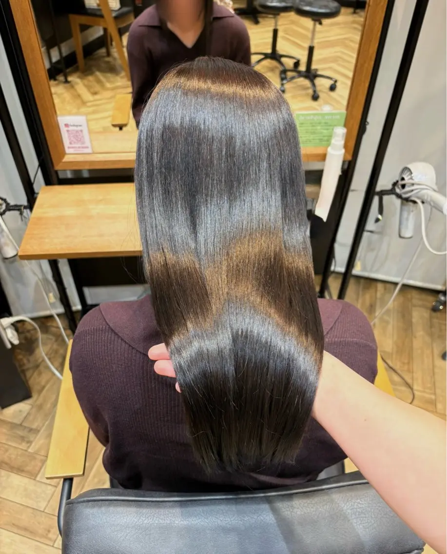 ロング 縮毛矯正 🪽MiYU🪽 艶カラー⁎⁺˳✧のヘアスタイル
