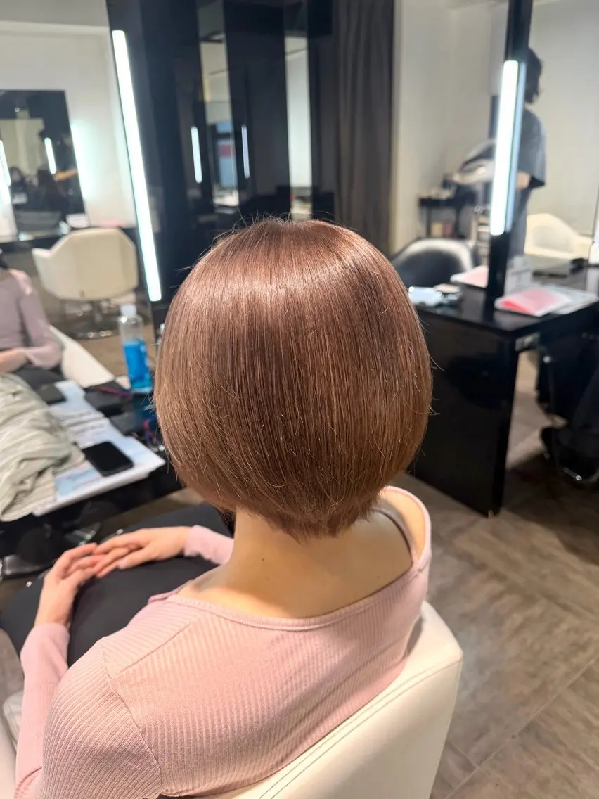 ショート ヘアカラー 🎀momoღブリー チハイトーン🎀のヘアスタイル