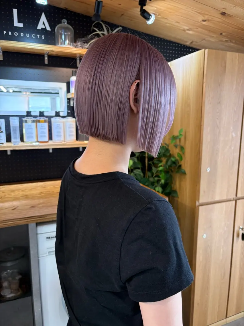 ショート カラー ヘアアレンジ ピンクカラー ホワイトピンク ボブ カット ヘアカラー トリートメント 🧸艶々韓国ヘア 🧁mizunaのヘアスタイル