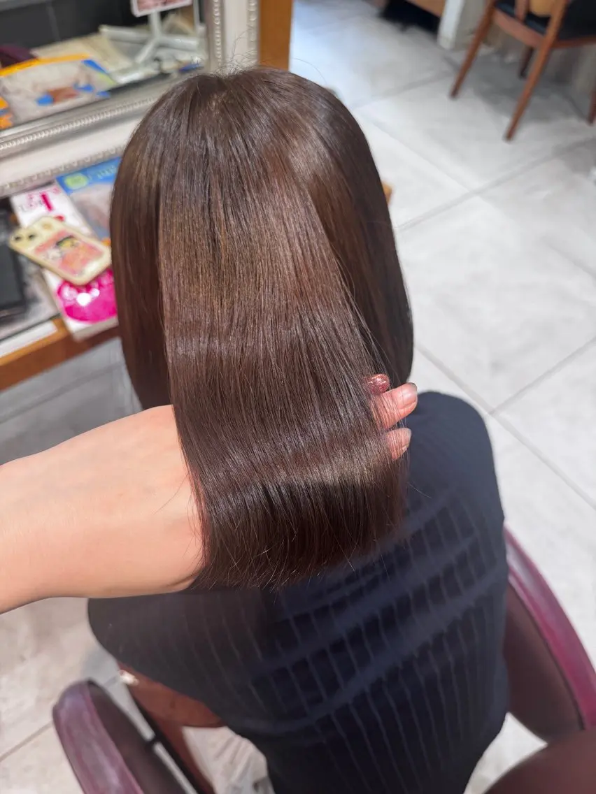 カラー 三留 愛未のヘアスタイル