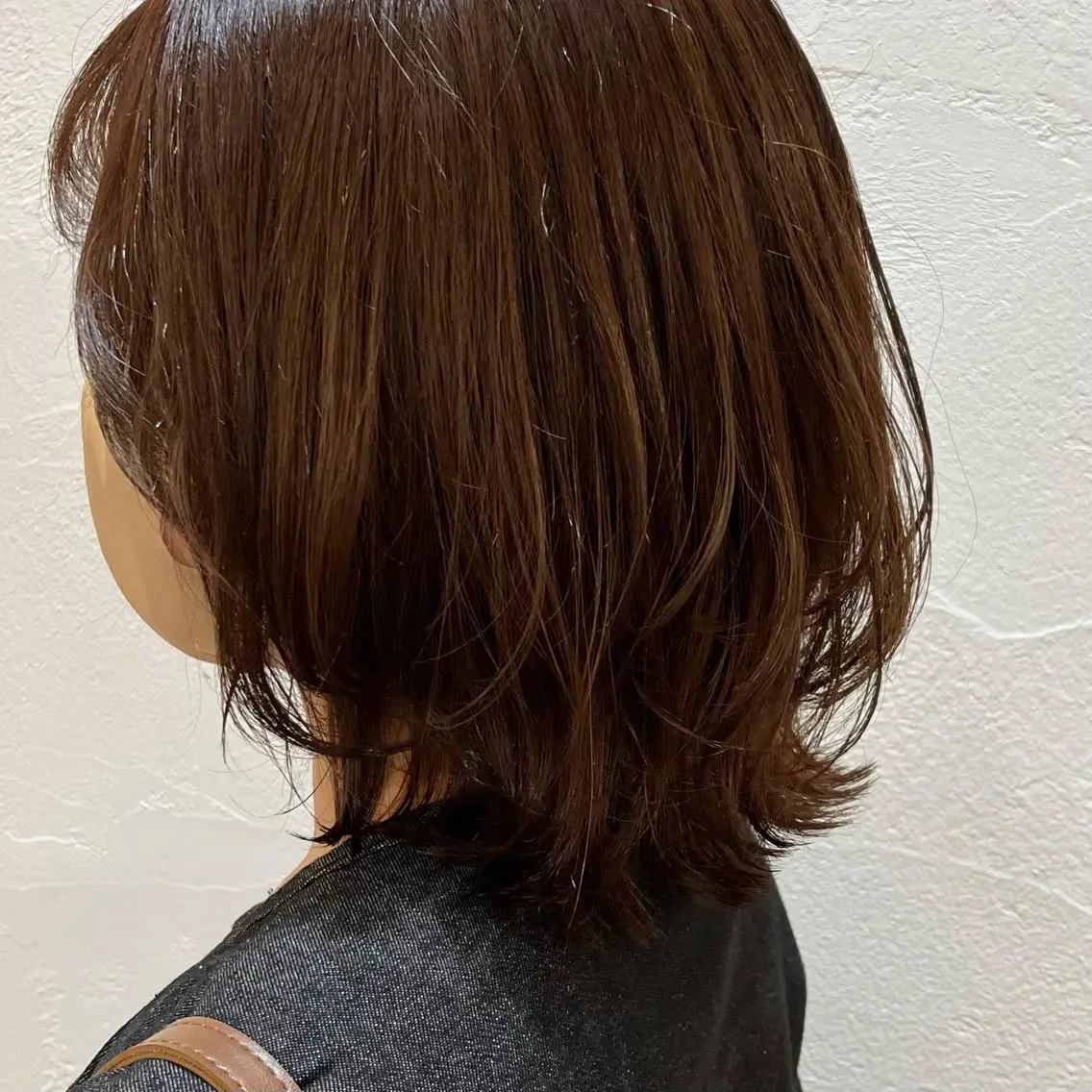 ミディアム カラー レイヤーカット 伊藤ゆかり/髪質改善 /透明感カラーのヘアスタイル