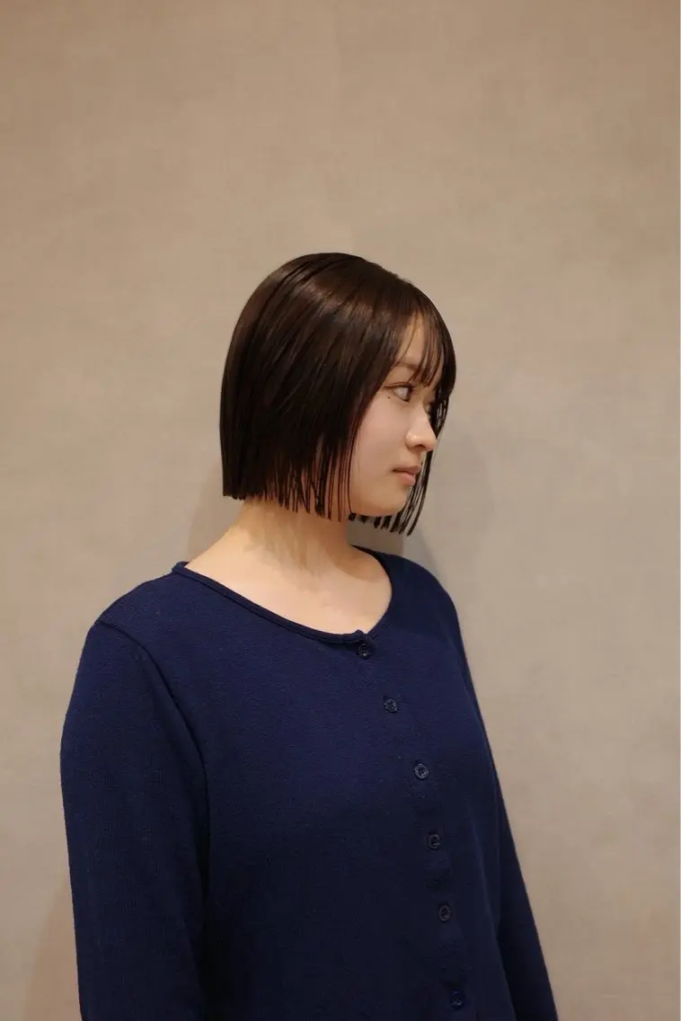 ショート 愛花/久屋大通/ 切りっぱなしボブのヘアスタイル