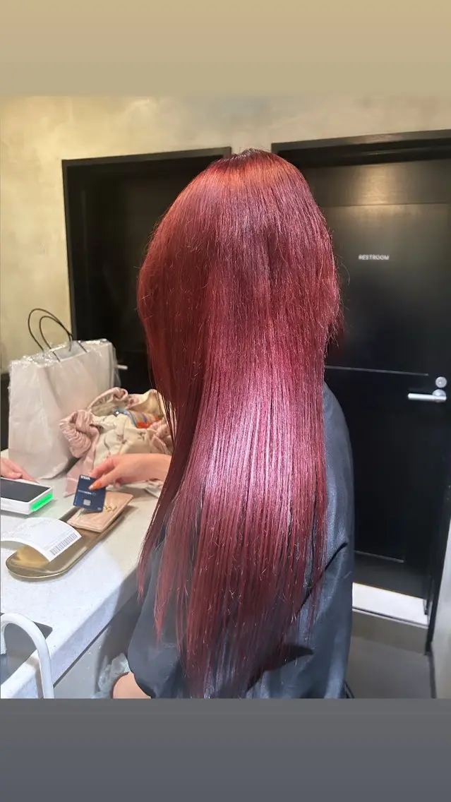 ロング カラー ヘアカラー タナカ カナ🫧のヘアスタイル