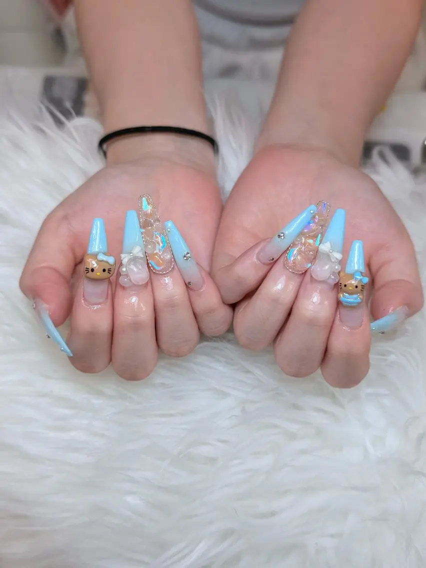ネイル ハンドネイル ハンドケア Anh Nail 歌舞伎町のネイルデザイン