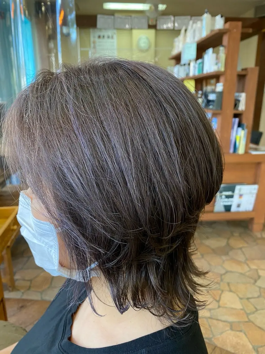 ミディアム 新田 甲のヘアスタイル